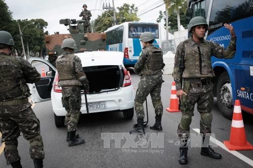 JO 2016: Dix terroristes «amateurs» qui préparaient un attentat arrêtés au Brésil - ảnh 1